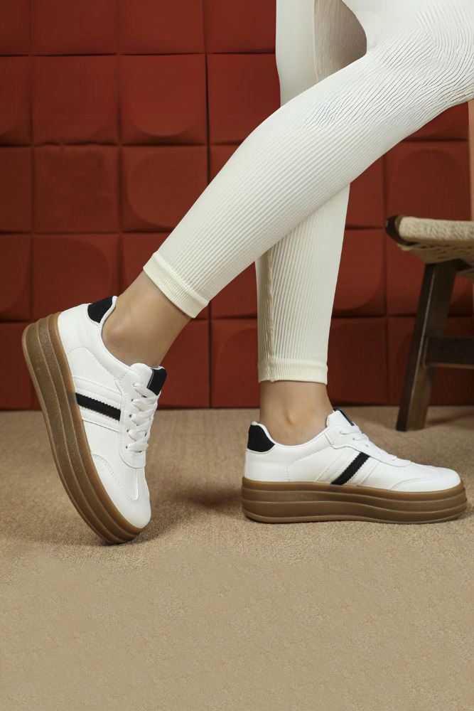 Two Tone Lined Breathable Lace Up Sneakers