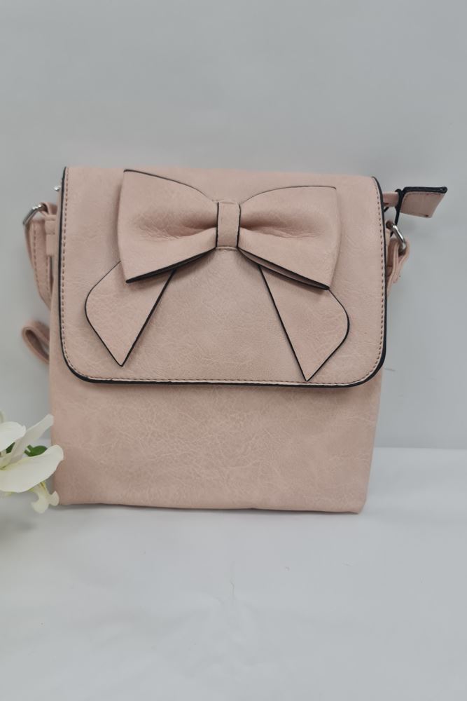 Bow Detail Crossbody Bag