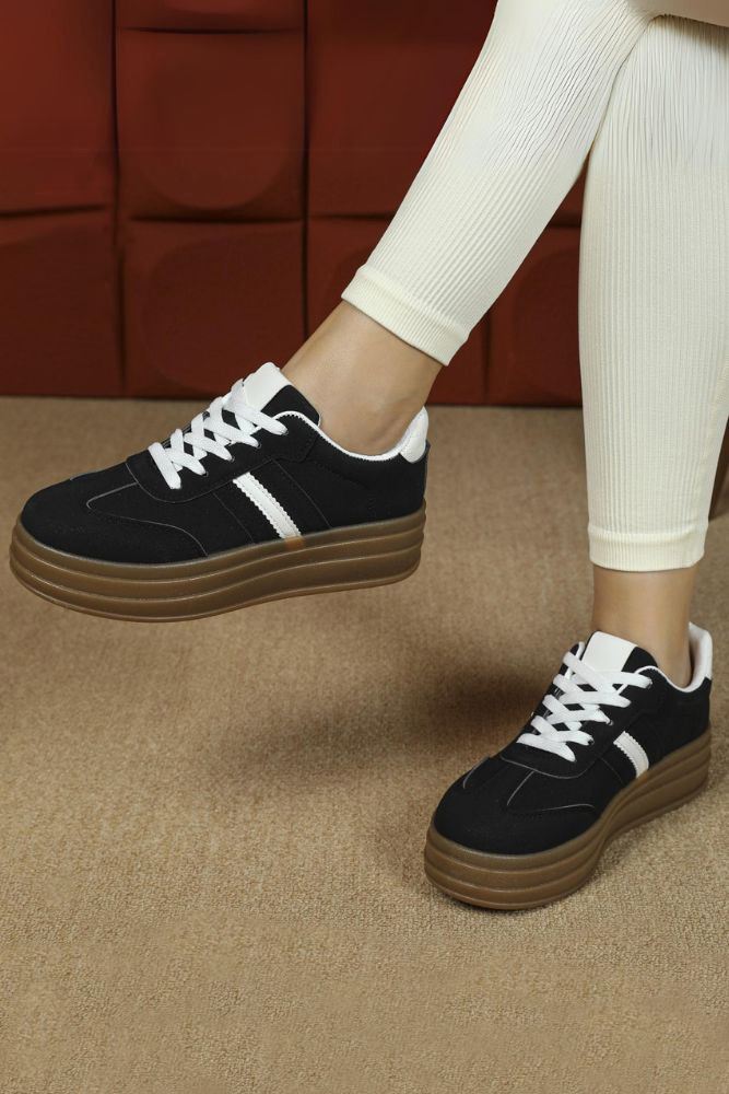 Two Tone Lined Breathable Lace Up Sneakers